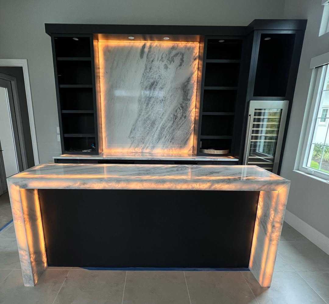 Backlit Onyx Bar with Wall Feature